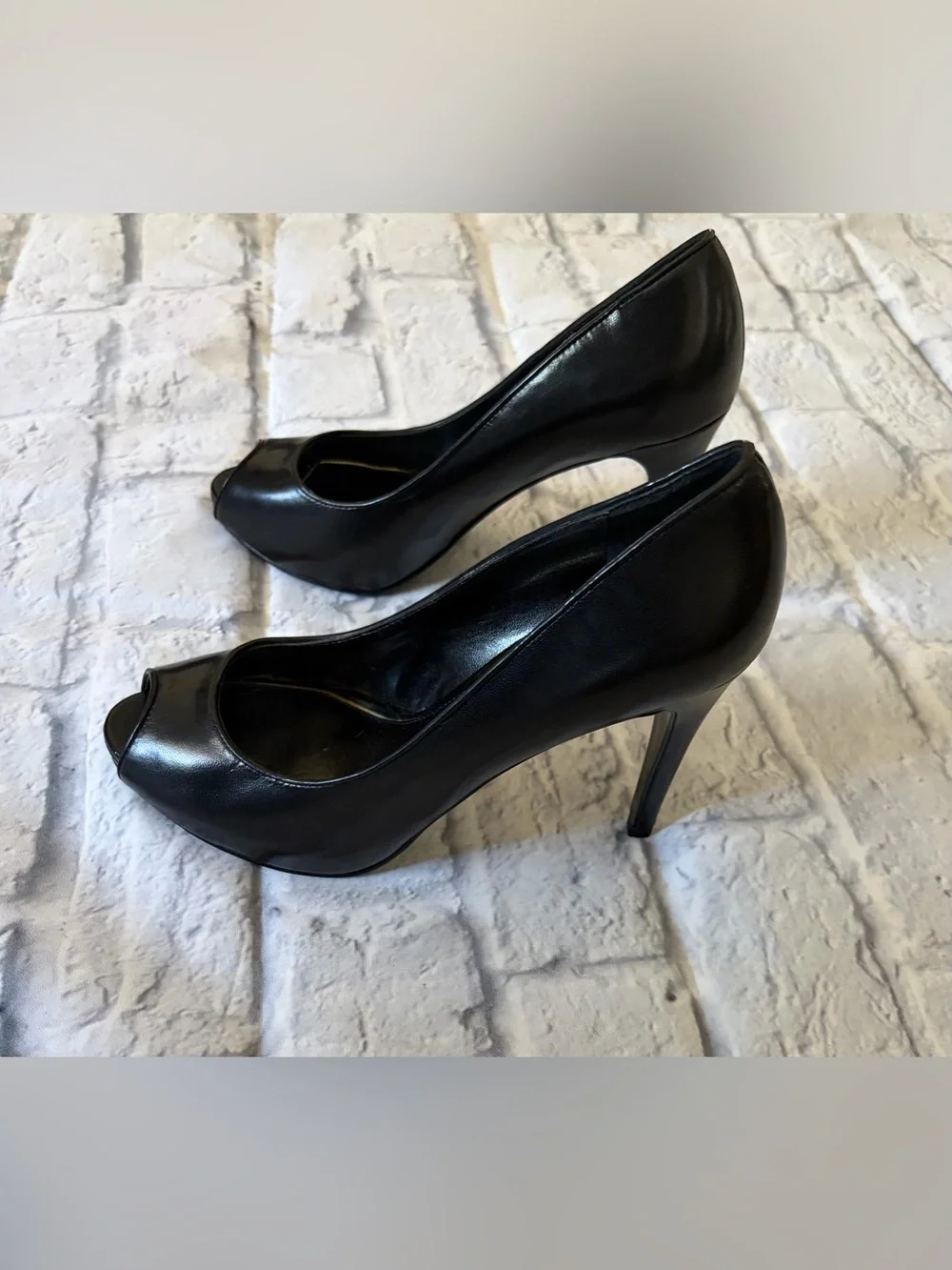 Lauren Ralph Lauren Black Peep-Toe High Heel Pumps